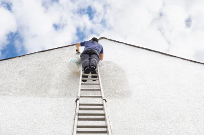 Peinture extérieure à Sainte-Hermine — façades et ravalement